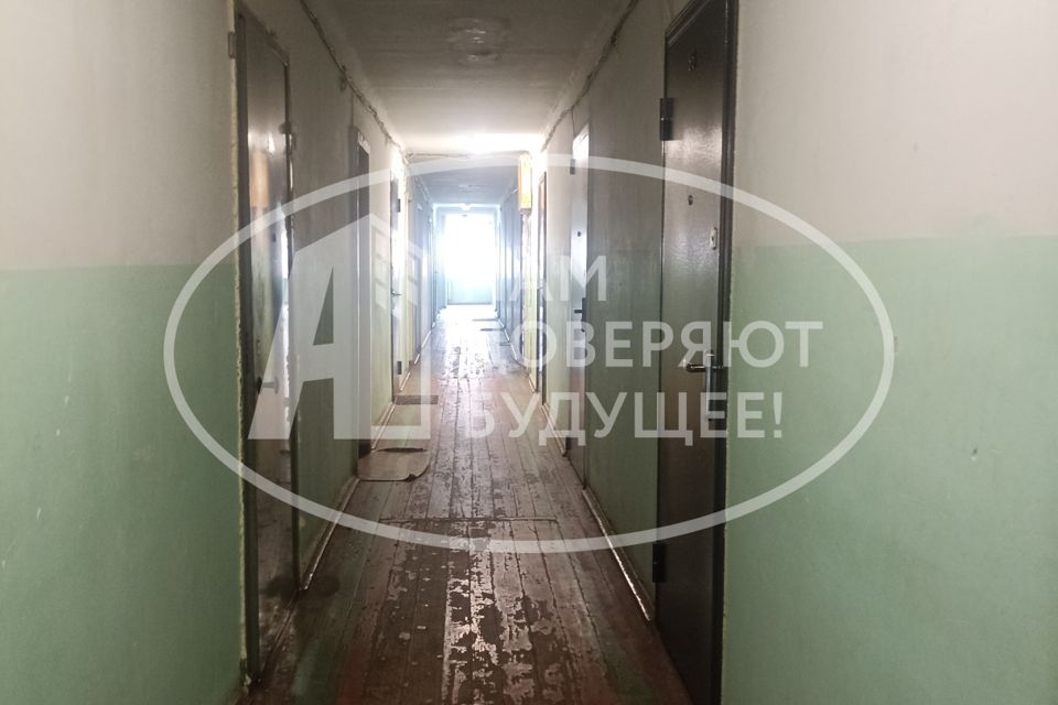 Продаётся комната в 1-комн. квартире, 18 м²