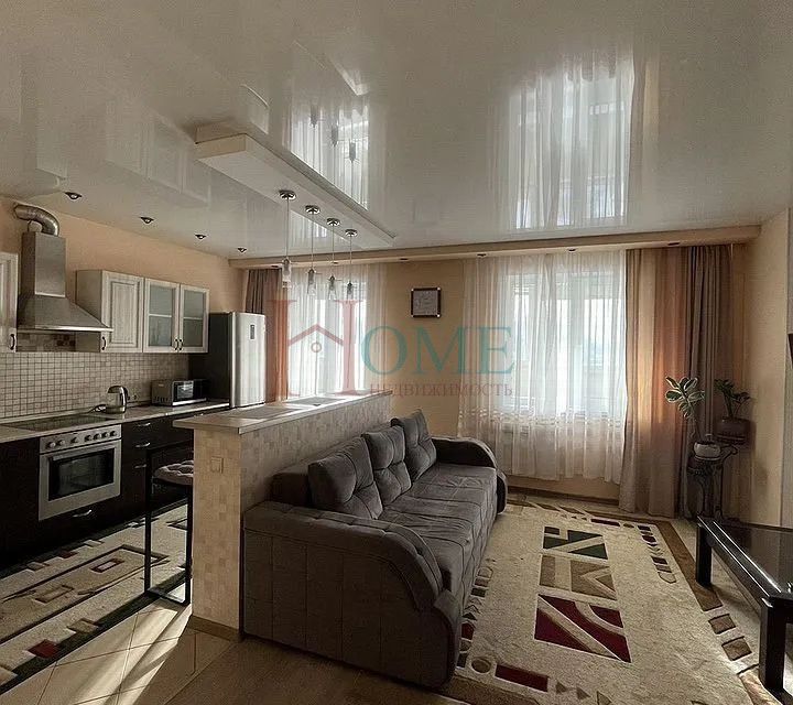 Сдаётся 1-комнатная квартира, 42 м²