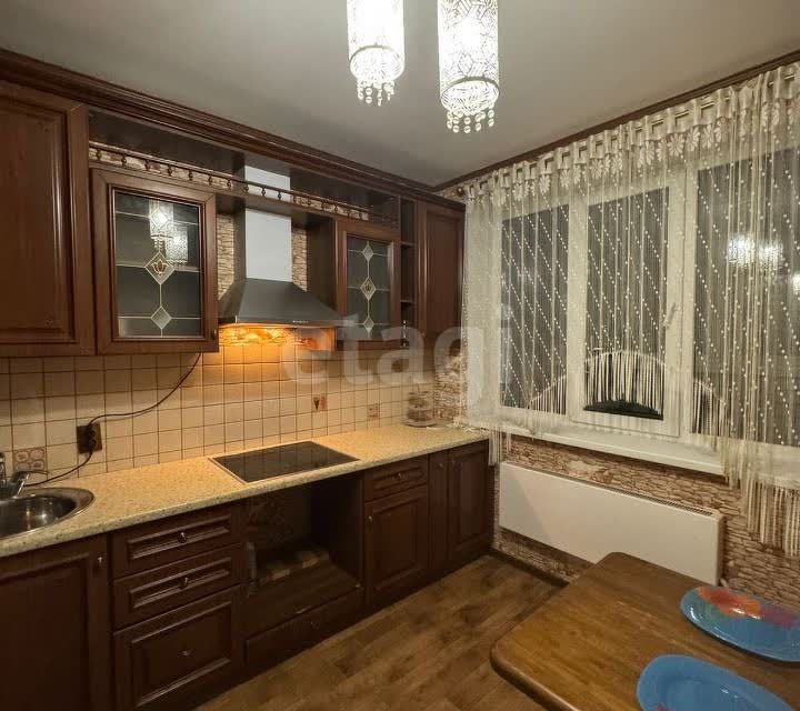 Сдаётся 2-комнатная квартира, 62 м²