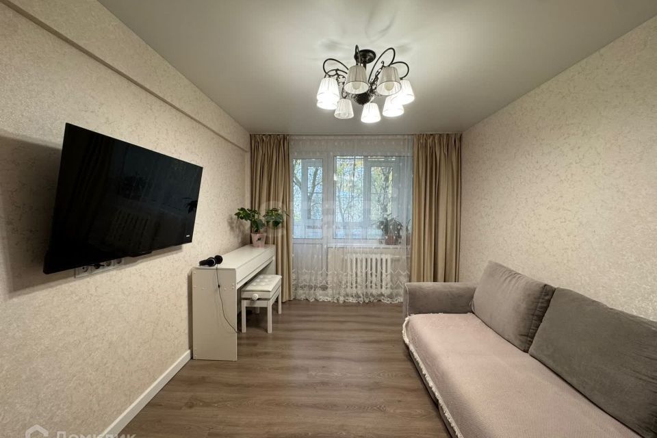 Продаётся 3-комнатная квартира, 59.1 м²
