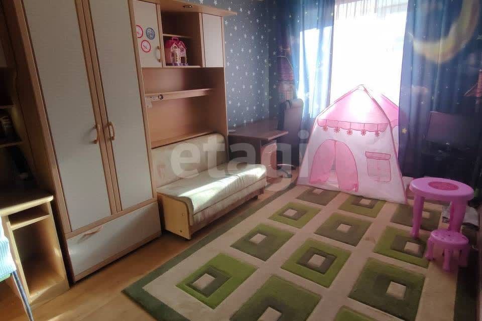 Продаётся 2-комнатная квартира, 58 м²