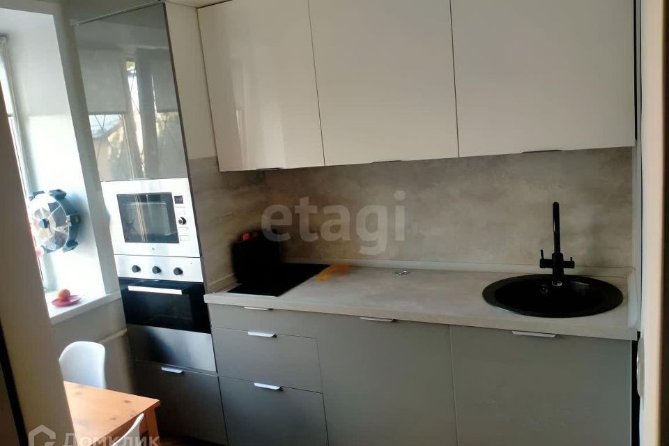 Сдаётся 2-комнатная квартира, 50 м²