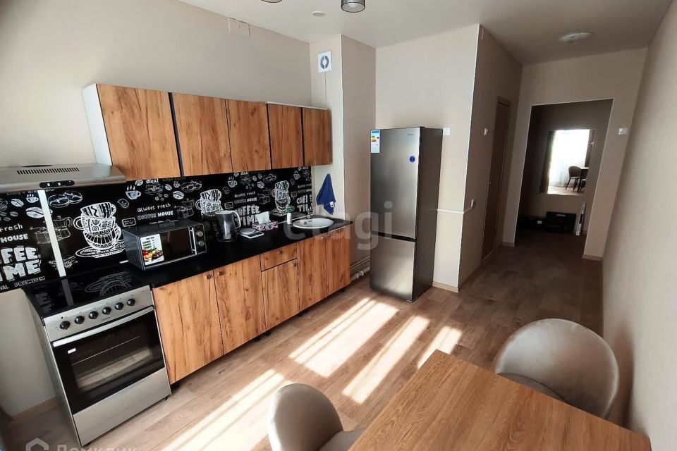 Продаётся 1-комнатная квартира, 39.6 м²