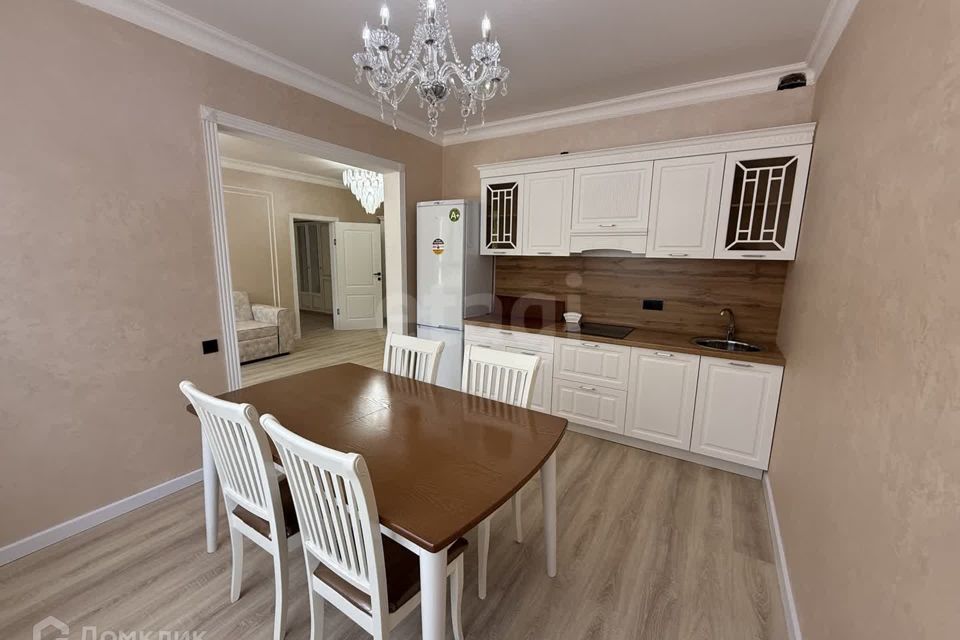 Сдаётся 2-комнатная квартира, 59 м²