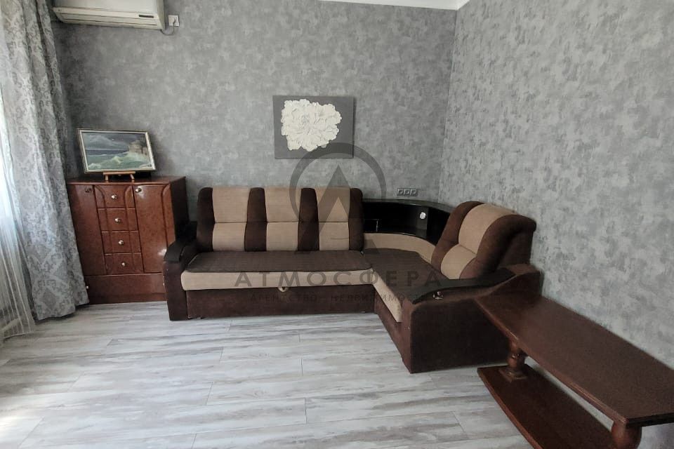 Продаётся 2-комнатная квартира, 43.5 м²
