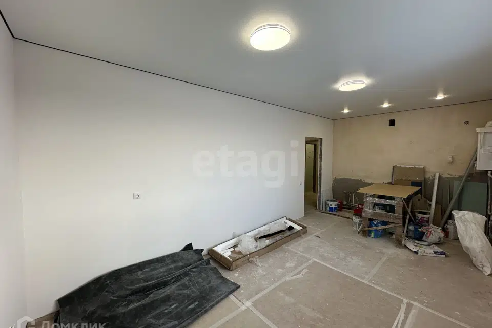 Продаётся 3-комнатная квартира, 62.4 м²