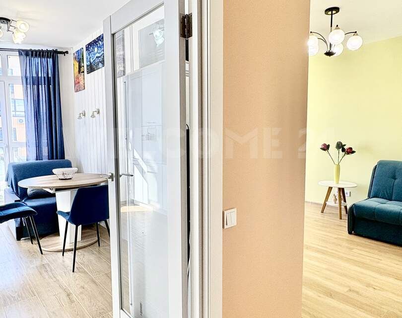 Продаётся 1-комнатная квартира, 40.3 м²