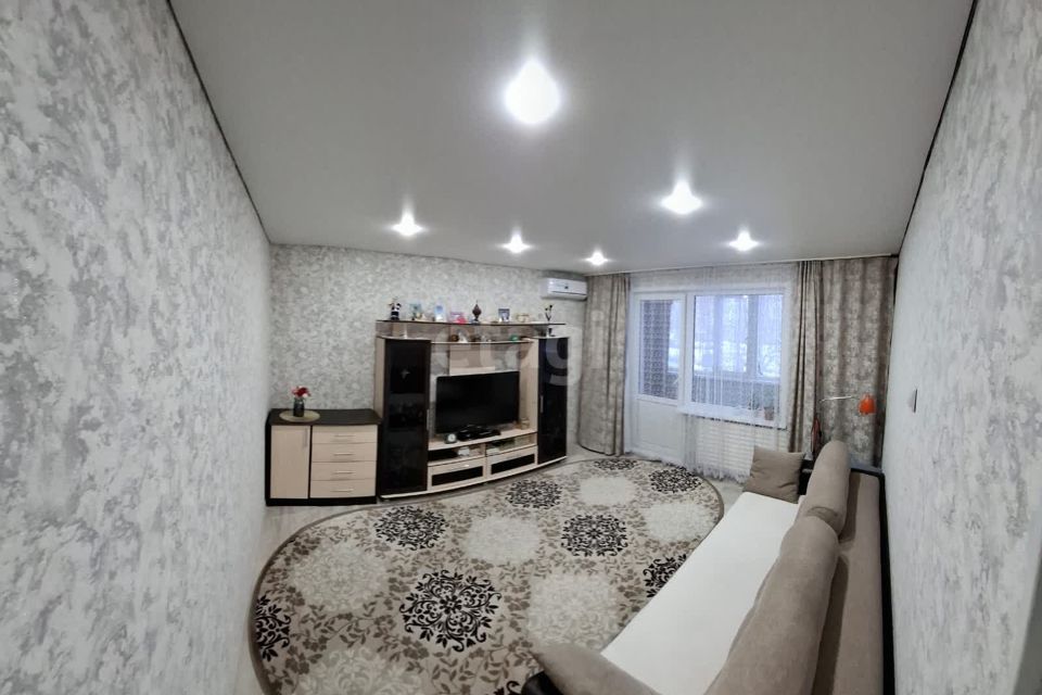 Продаётся 2-комнатная квартира, 42.4 м²