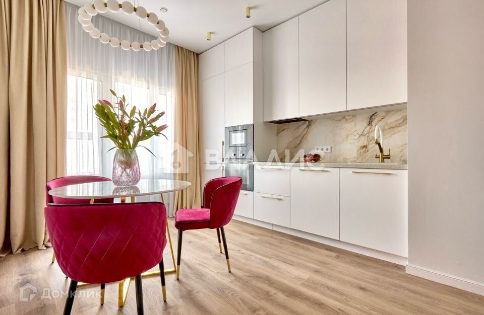 Продаётся 3-комнатная квартира, 74 м²