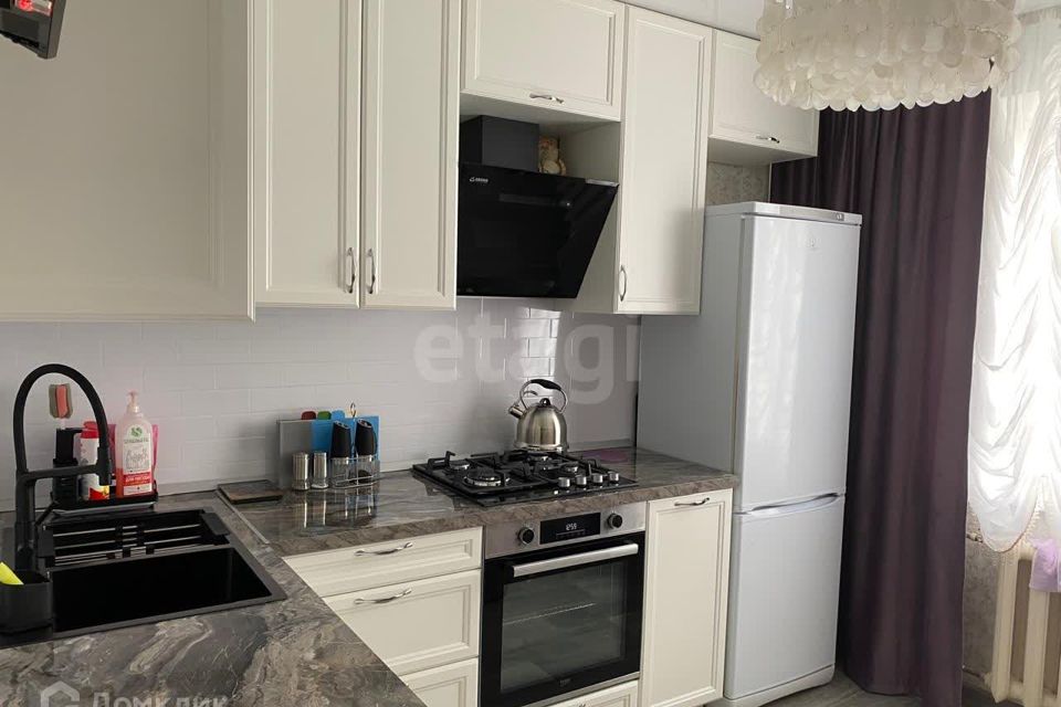 Продаётся 2-комнатная квартира, 49.7 м²