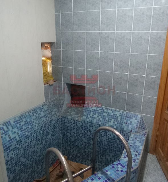 Продаётся 2-этажный дом, 185 м²