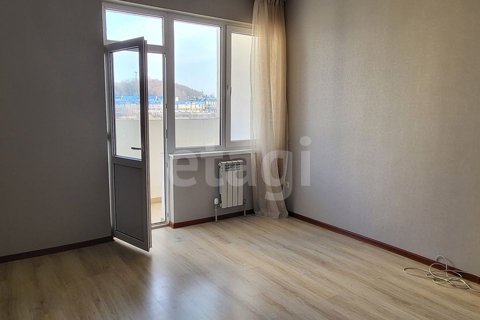 Продаётся 2-комнатная квартира, 65.2 м²