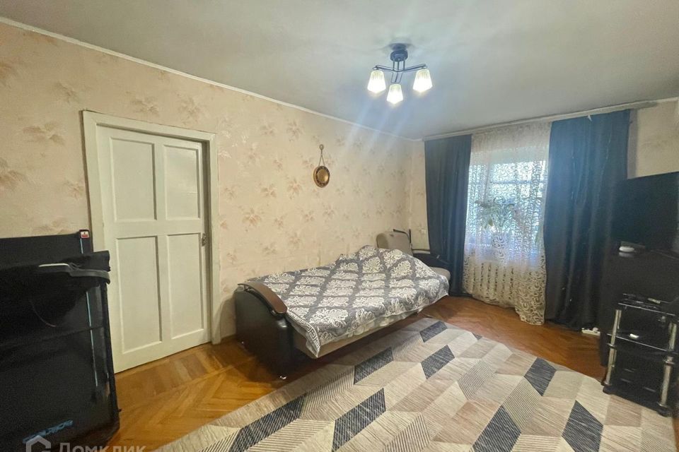 Продаётся 2-комнатная квартира, 41.9 м²