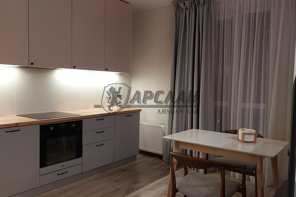 Продаётся 1-комнатная квартира, 41 м²