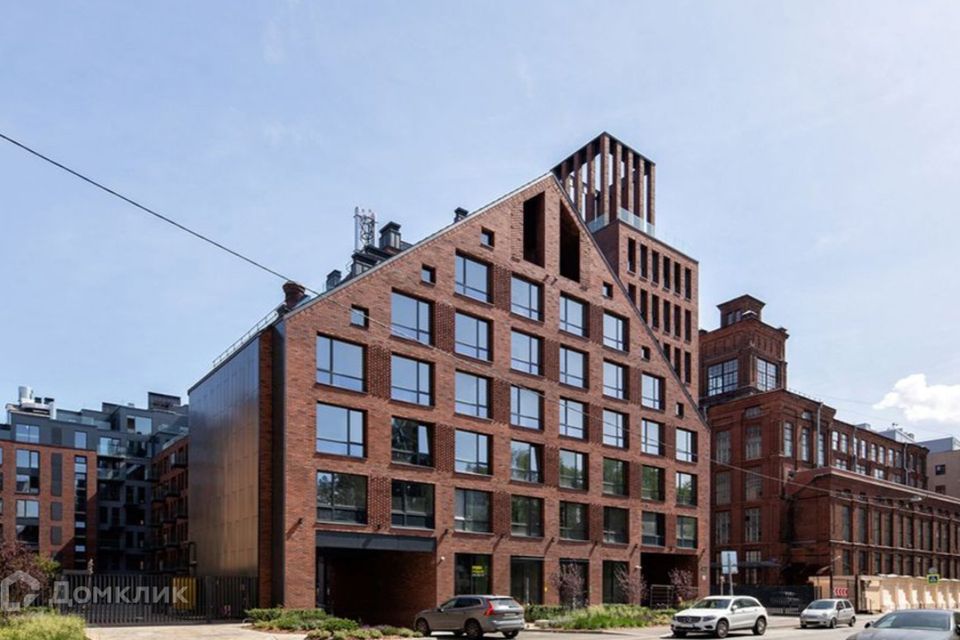 Продаётся 1-комнатная квартира, 53.98 м²