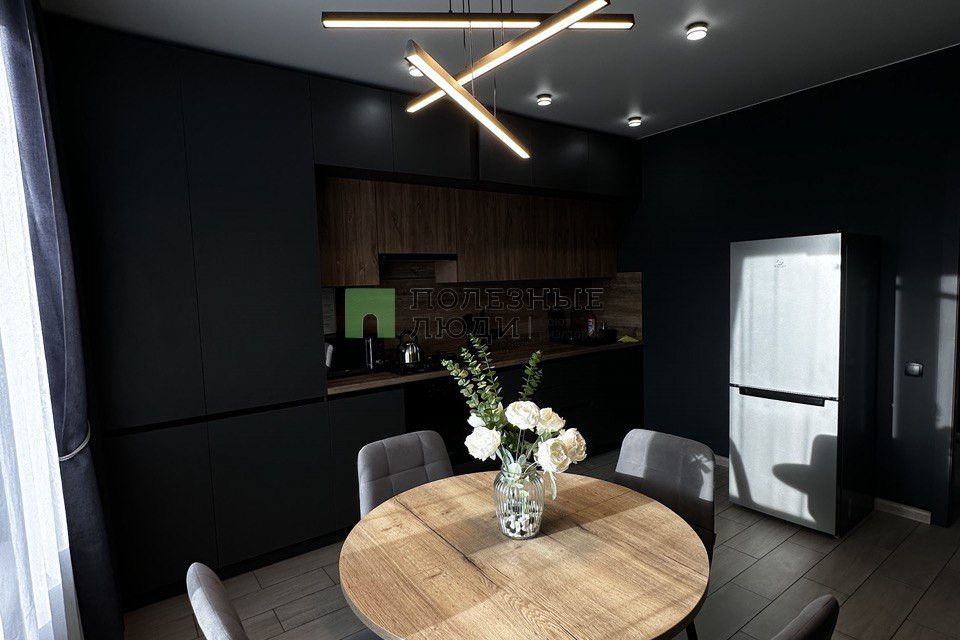 Продаётся 2-комнатная квартира, 61.3 м²