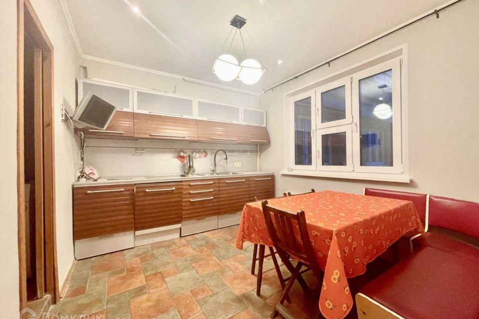 Продаётся 3-комнатная квартира, 80 м²