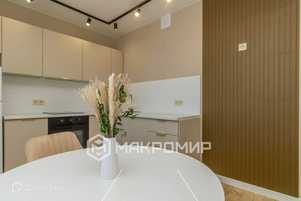 Продаётся 2-комнатная квартира, 63 м²