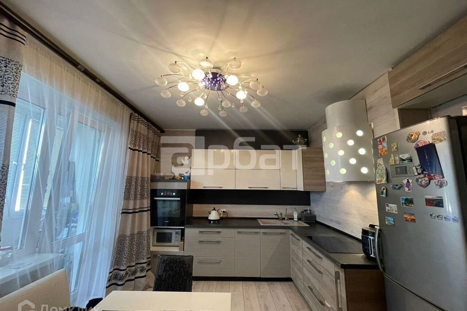 Продаётся 2-комнатная квартира, 64 м²