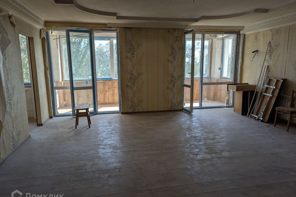 Продаётся 3-комнатная квартира, 97 м²