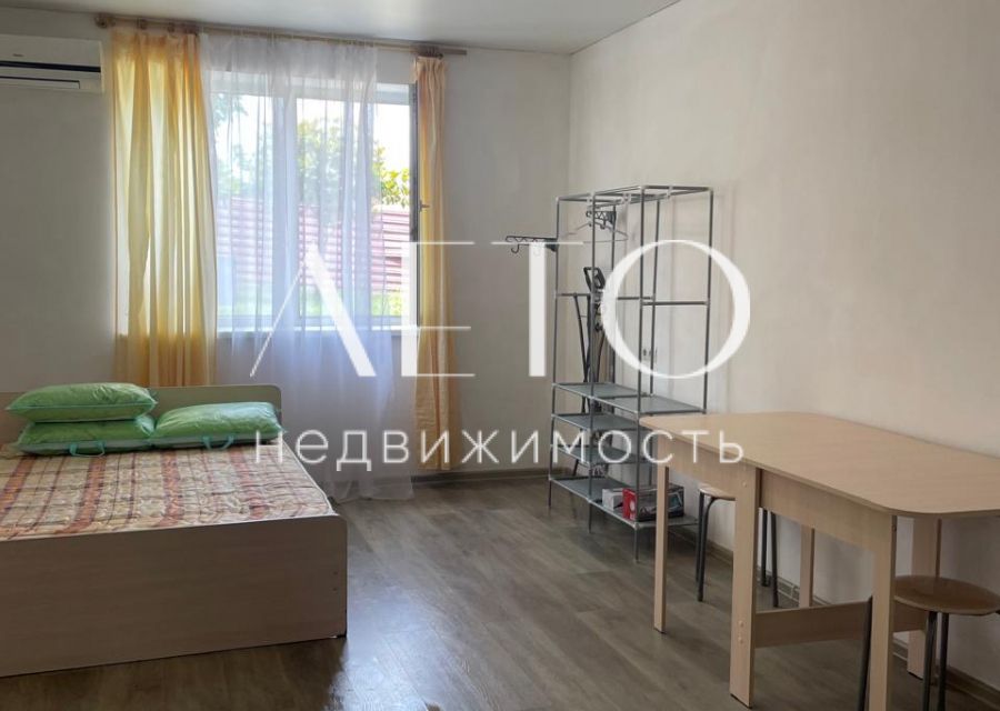 Продаётся 1-комнатная квартира, 38.5 м²