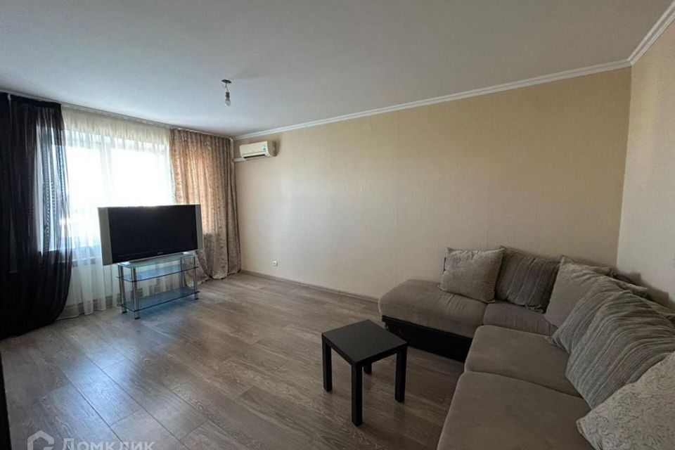 Продаётся 4-комнатная квартира, 84 м²