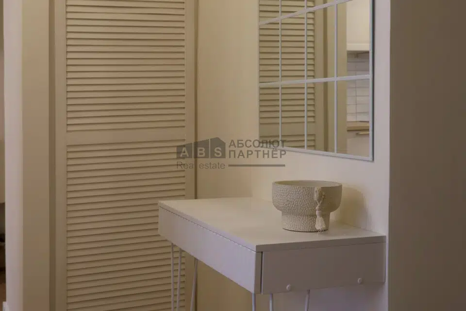 Продаётся 4-комнатная квартира, 70.4 м²