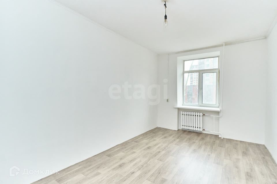 Продаётся комната в 1-комн. квартире, 17.2 м²