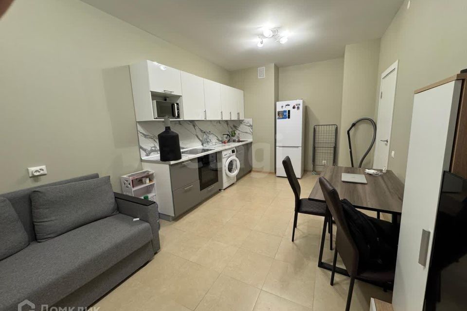Продаётся 1-комнатная квартира, 38.6 м²