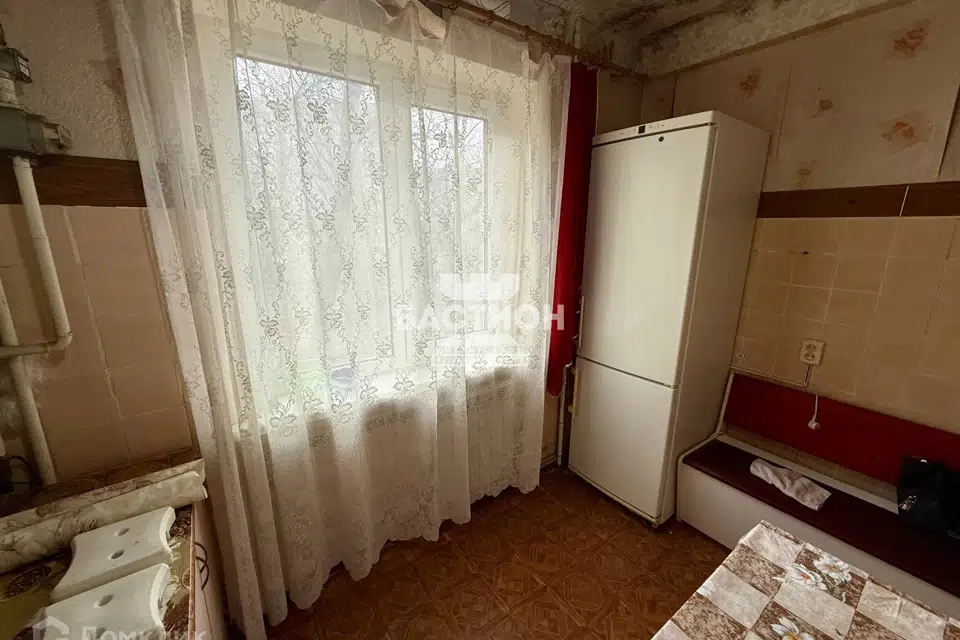 Продаётся 4-комнатная квартира, 73.4 м²