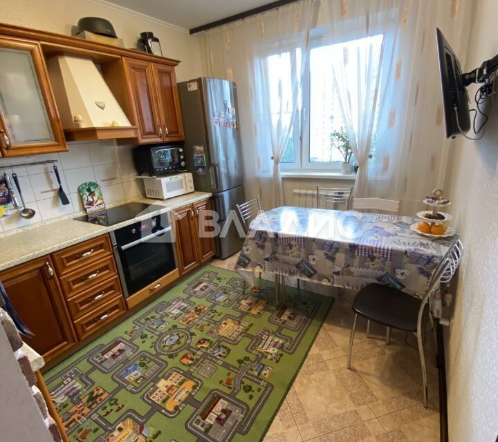 Продаётся 2-комнатная квартира, 53.8 м²