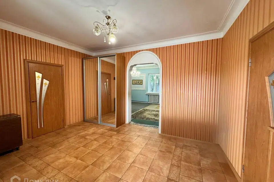 Продаётся 1-этажный дом, 154.9 м²