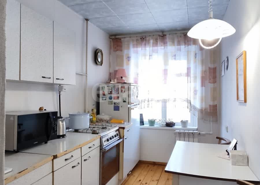 Продаётся 3-комнатная квартира, 58.3 м²