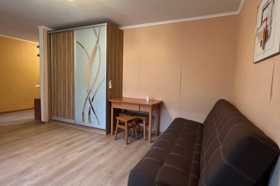 Продаётся 1-комнатная квартира, 47.4 м²