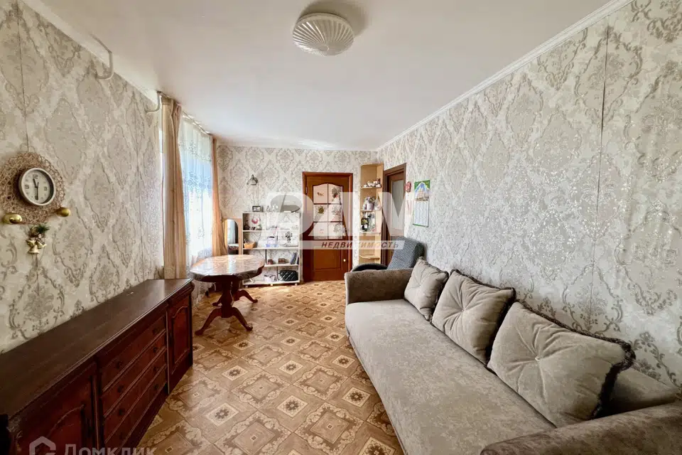 Продаётся 3-комнатная квартира, 57 м²