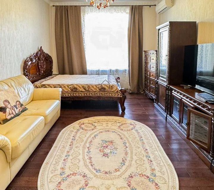 Сдаётся 2-комнатная квартира, 68 м²