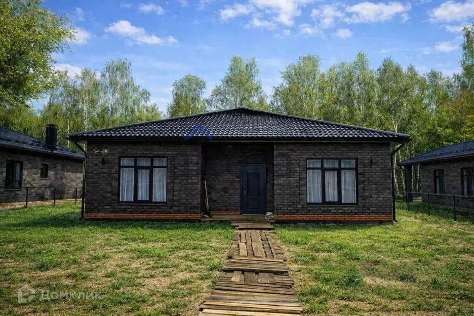 Продаётся 2-этажный дом, 160 м²
