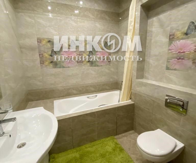 Сдаётся 3-комнатная квартира, 90 м²
