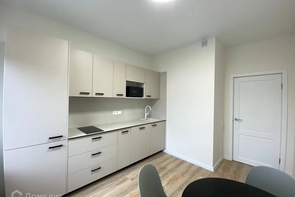 Продаётся 2-комнатная квартира, 50.8 м²