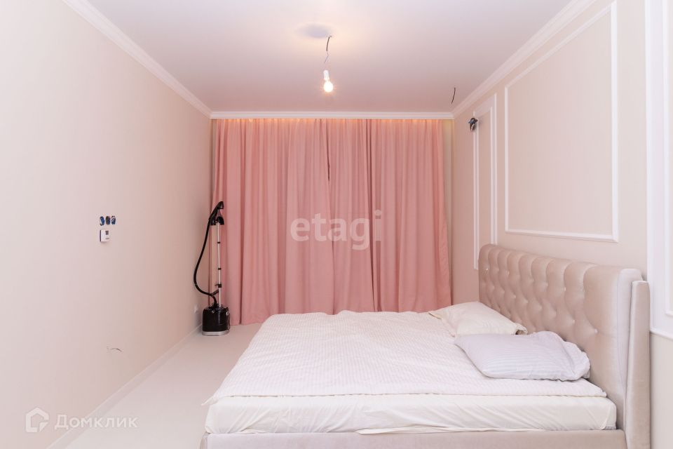 Продаётся 3-комнатная квартира, 96 м²