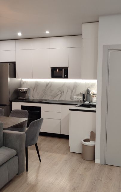 Сдаётся 2-комнатная квартира, 65 м²