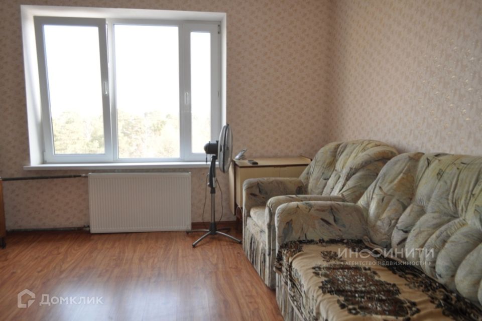 Продаётся 1-комнатная квартира, 38 м²