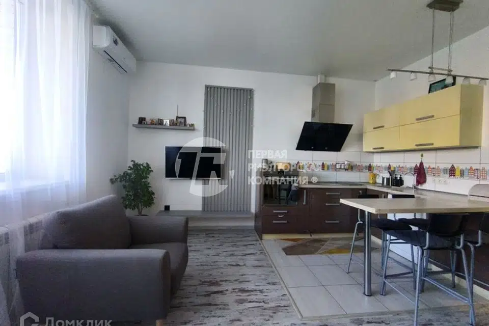 Продаётся 2-комнатная квартира, 73.3 м²