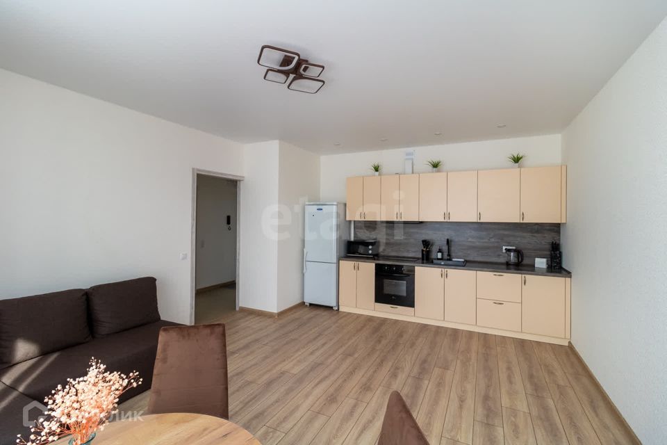 Сдаётся 1-комнатная квартира, 47.6 м²