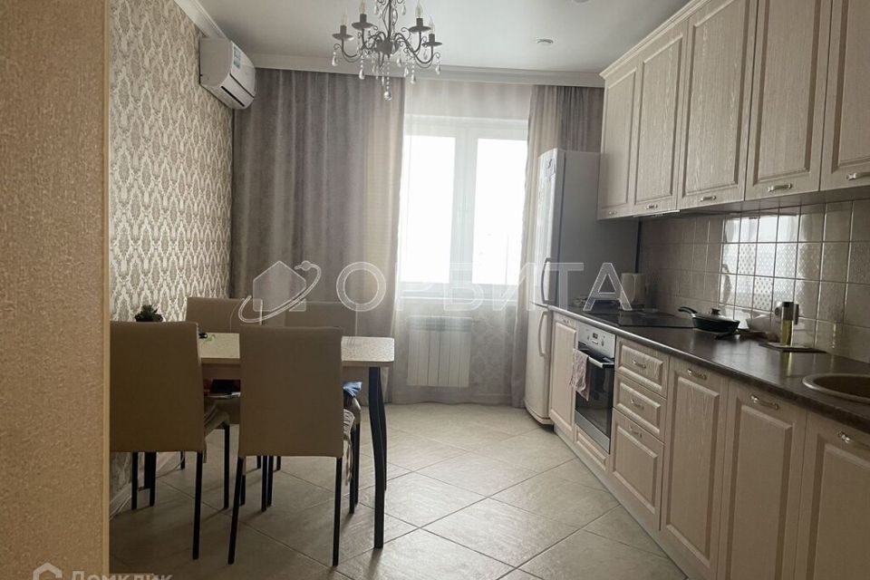 Продаётся 3-комнатная квартира, 65.6 м²