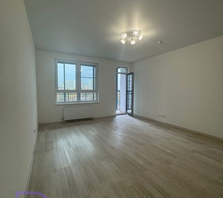 Продаётся 1-комнатная квартира, 44.7 м²
