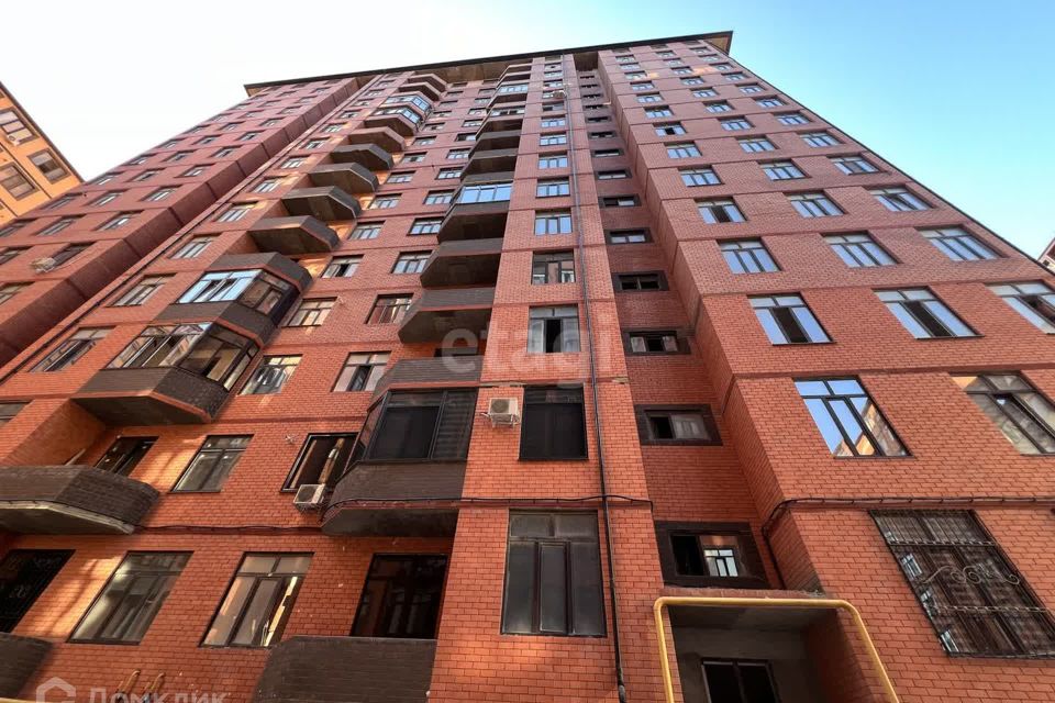 Продаётся 1-комнатная квартира, 49 м²