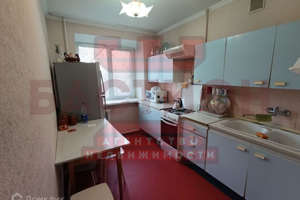 Продаётся 4-комнатная квартира, 79.4 м²
