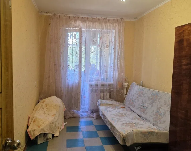 Продаётся 4-комнатная квартира, 92 м²