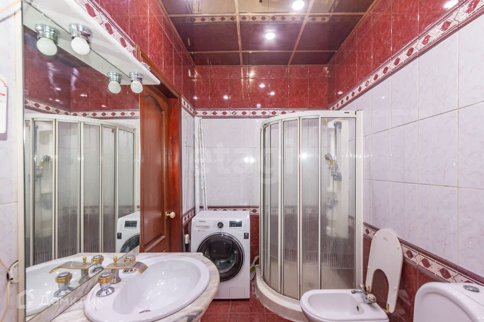 Продаётся 3-комнатная квартира, 65.2 м²